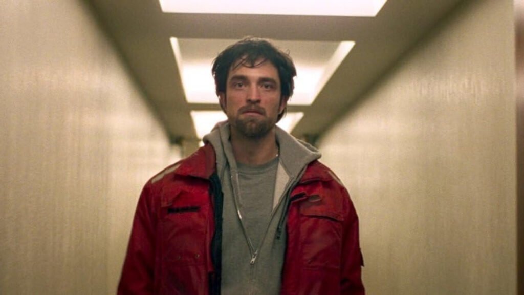 Robert Pattinson: de Edward Cullen ao Batman e sua reinvenção em Hollywood 2 Robert Pattinson no filme Bom Comportamento (Good Time, 2017)
