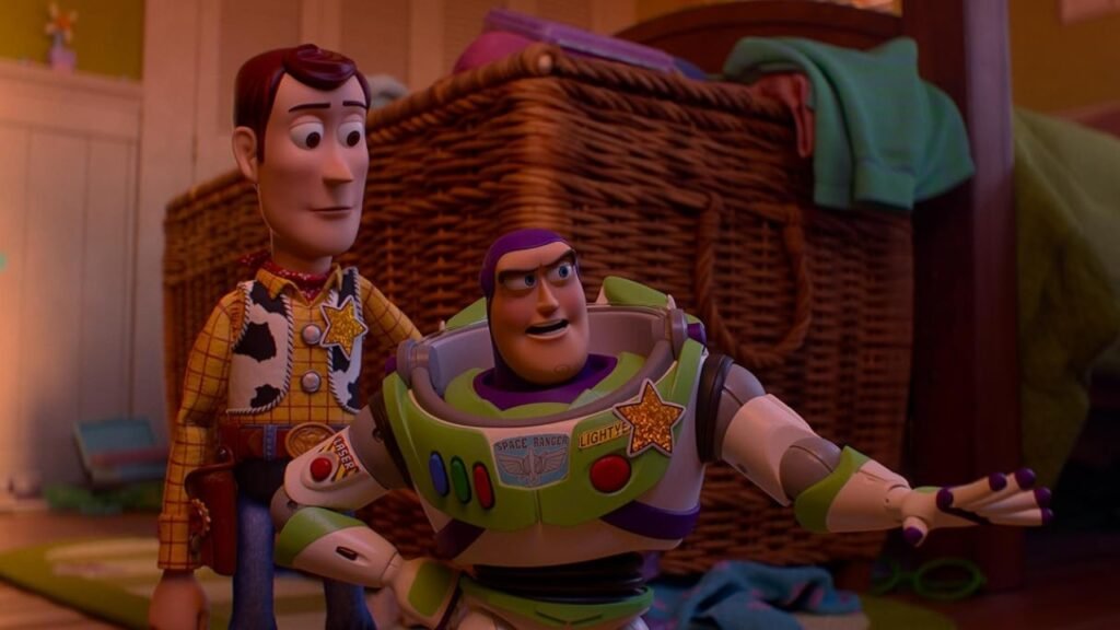 Woody e Buzz Lightyear em imagem de Toy Story 5