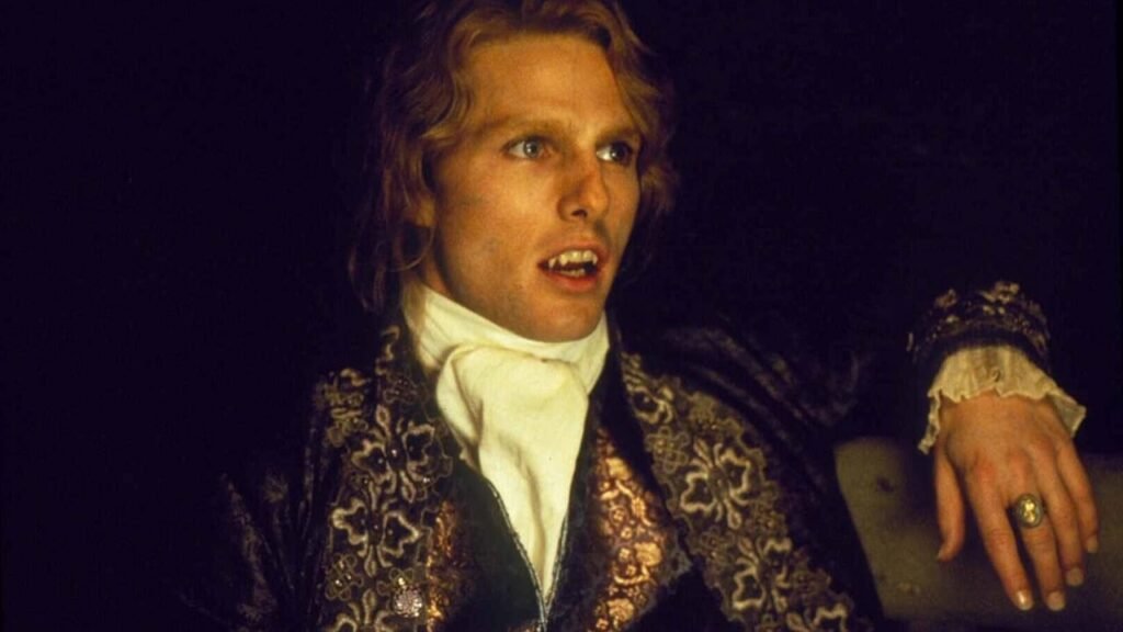 Tom Cruise como Lestat em cena de Entrevista com o Vampiro