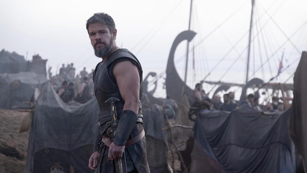 Matt Damon como Odisseu em cena de A Odisseia