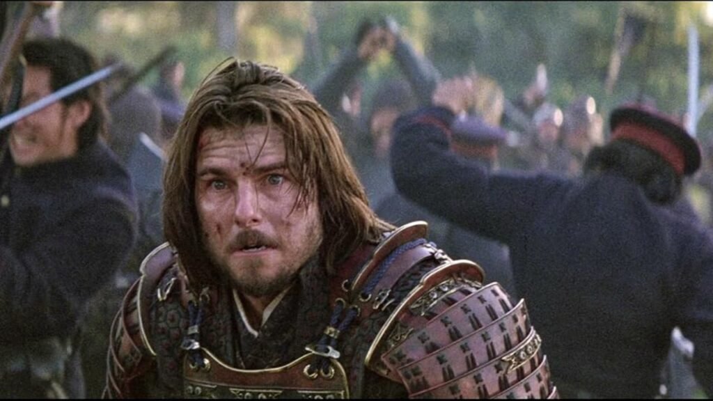 Tom Cruise como Nathan Algren em cena de O Último Samurai